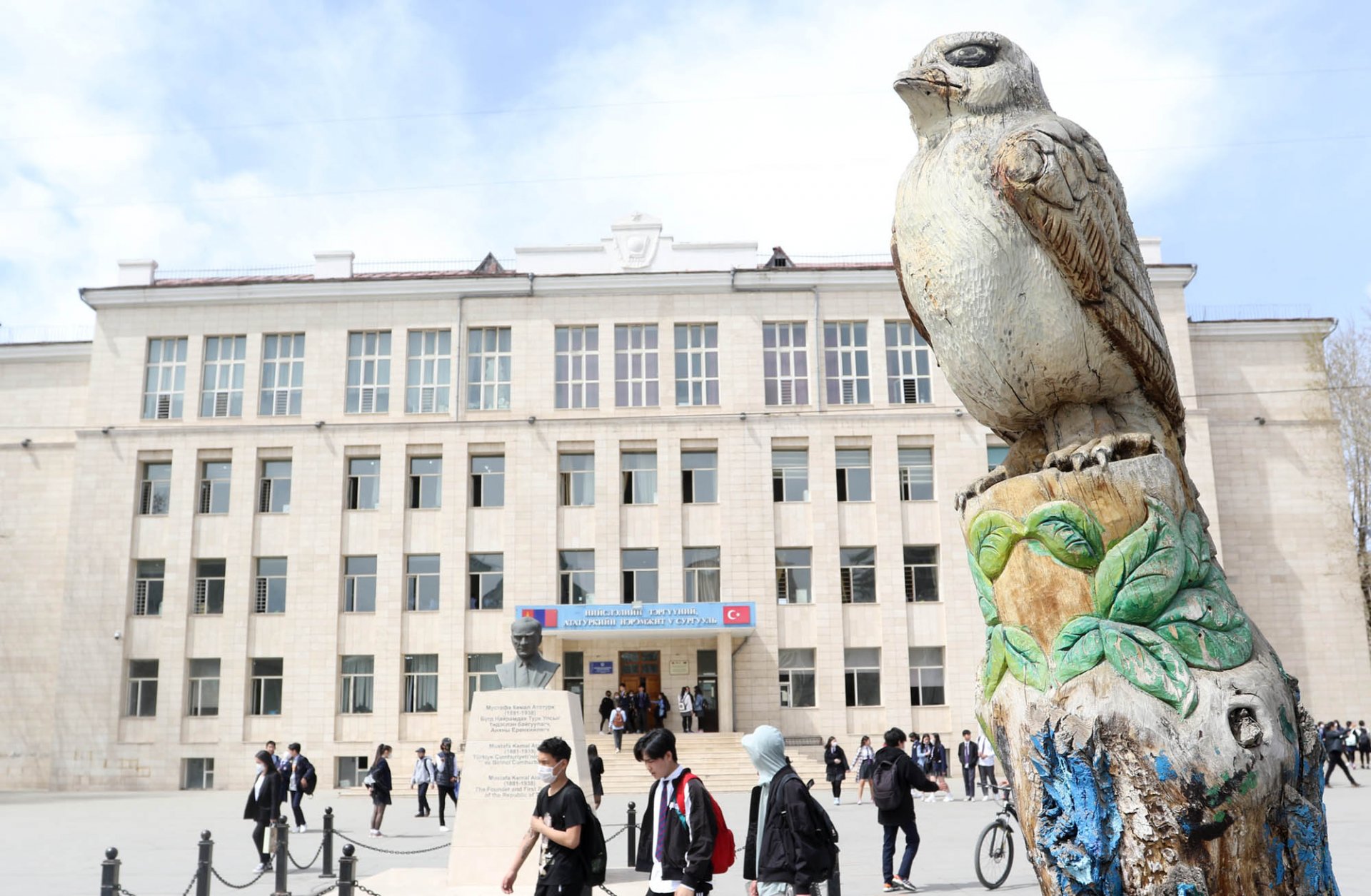 Ургалт нь зогссон улиасыг 2017 онд тайрч, сийлбэр хийсэн
