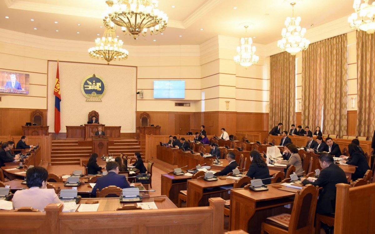 НӨАТ-ыг 5 хувь болгох хуулийн төсөл өргөн барьжээ