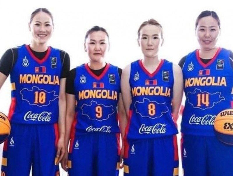 Монголын эмэгтэй сагсан бөмбөгчид “Токио-2020” олимпын наадамд оролцох эрхээ авав