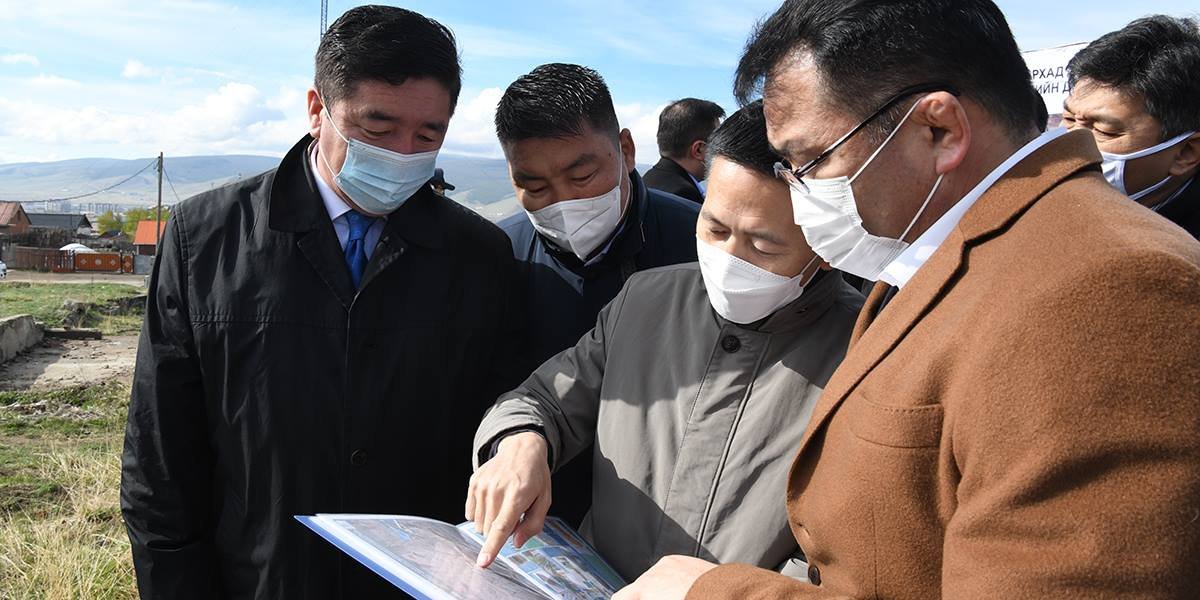 Баянзүрх дүүрэгт 300 ортой жишиг эмнэлэг барина