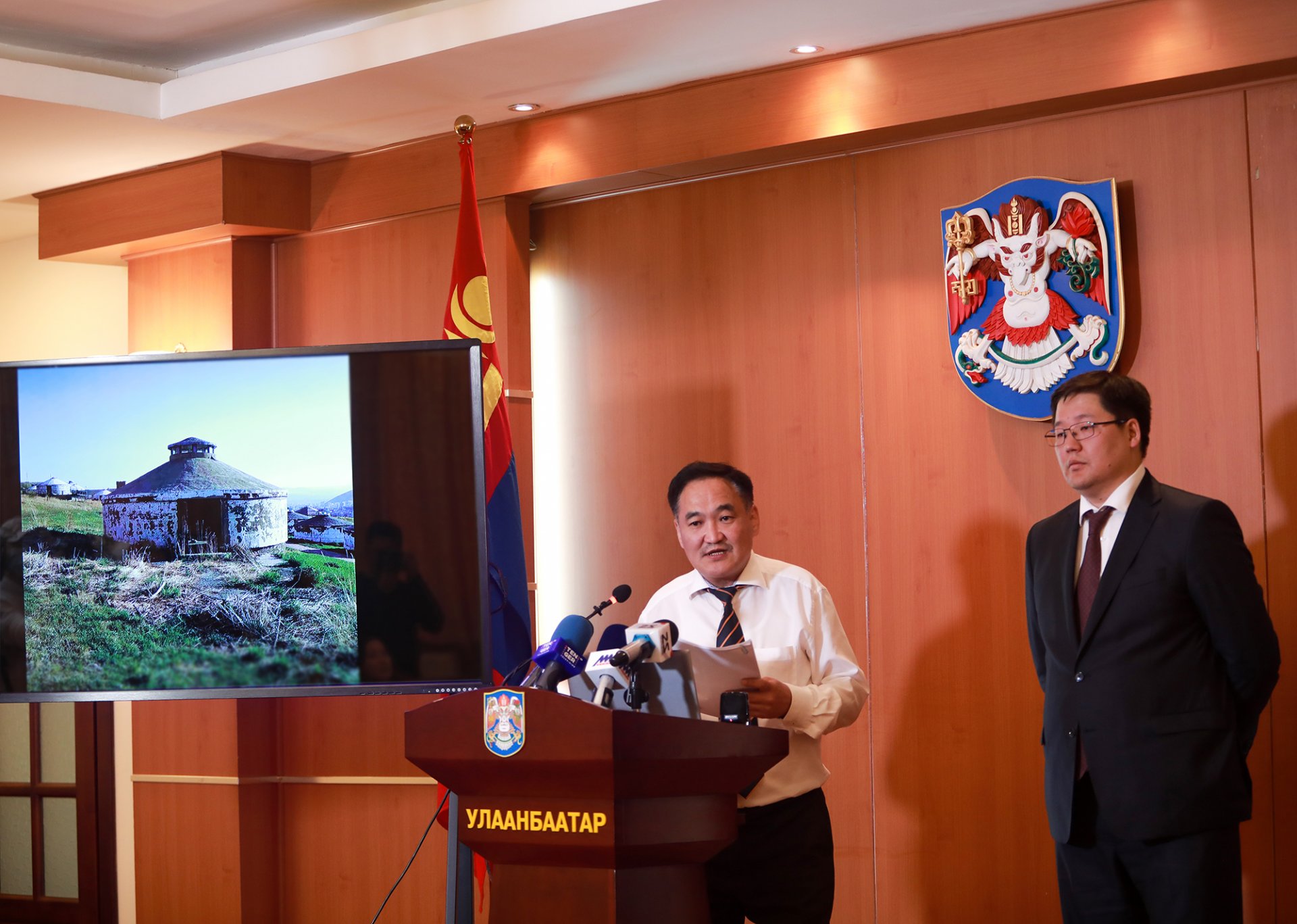 Дугуй цагаан орчмын газрыг энэ жилдээ багтаан бүрэн тохижуулна