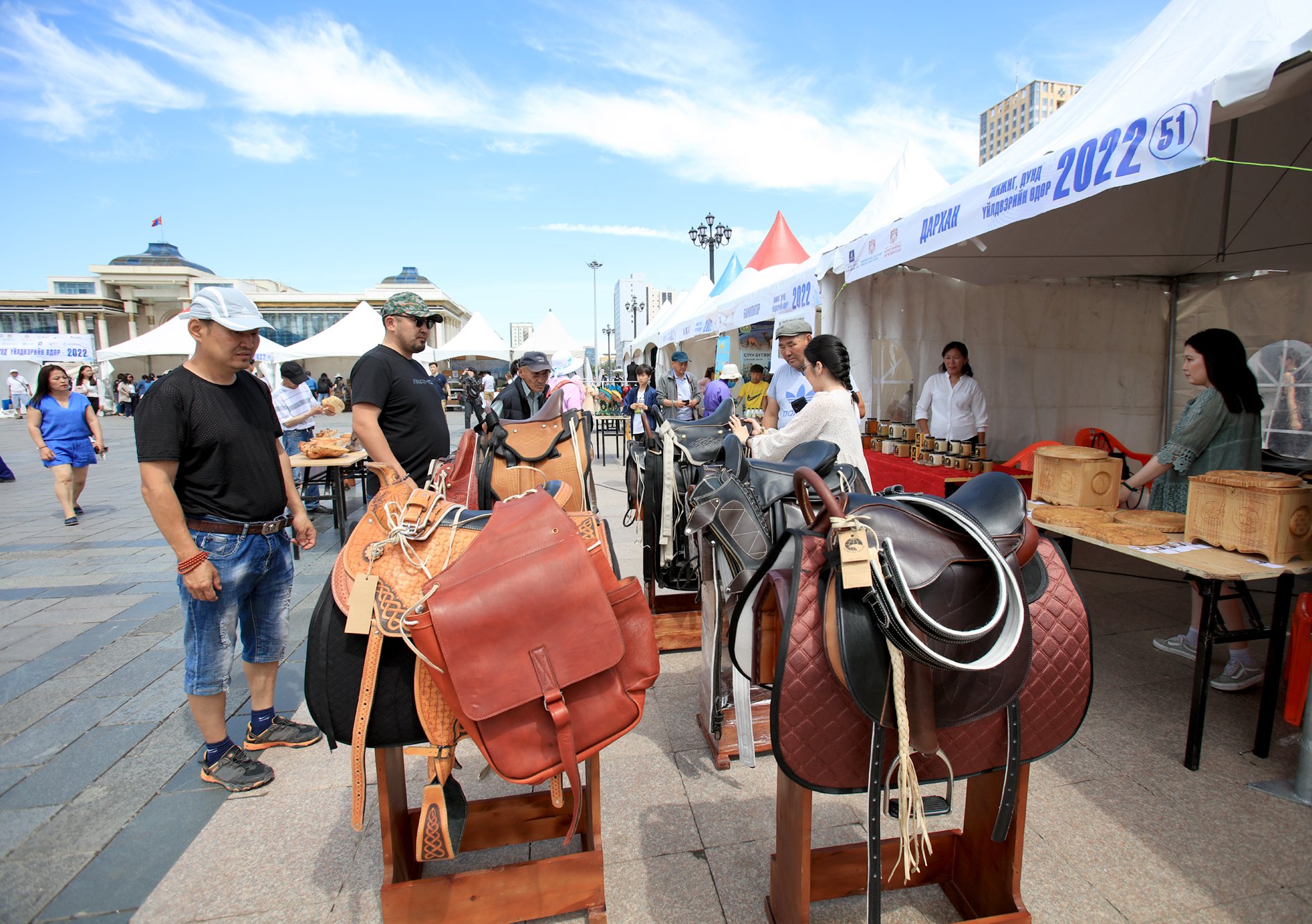 Үзэсгэлэнд оролцсоноор шинэ үйлчлүүлэгчидтэй болж, бүтээгдэхүүнээ таниулах боломж нэмэгдэж байна