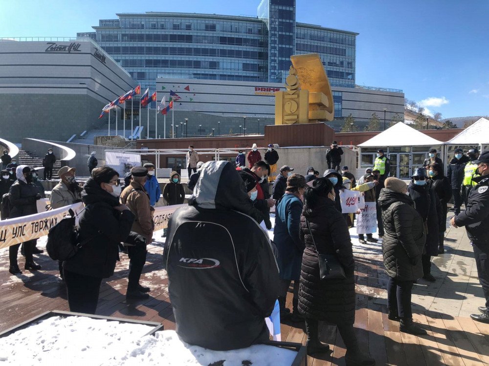 ЕРӨНХИЙЛӨГЧ Х.БАТТУЛГA ЦЭЦЭД НӨЛӨӨЛӨХ ОРОЛДЛОГОО ҮРГЭЛЖЛҮҮЛЭВ ҮҮ?