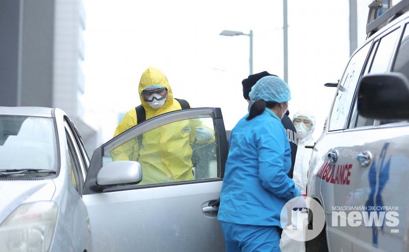 Оюутолгойд батлагдсан халдварын ойрын хавьтлыг шилжүүлжээ