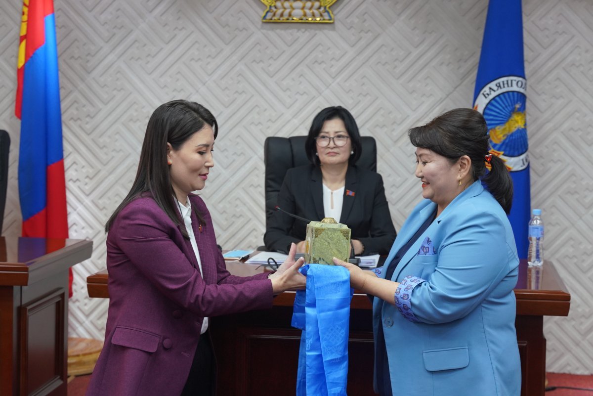 Б.Сэмжидмаа: Итгэлцэл, эв нэгдэл Баянгол дүүргийн хөгжлийн үндэс