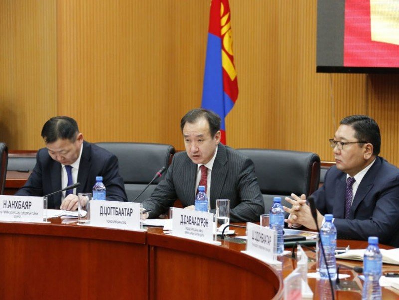 Монгол Улсаас гадаадад суугаа дипломат төлөөлөгчийн газрын тэргүүнүүд зөвлөлдөж байна