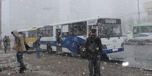 СЭРЭМЖЛҮҮЛЭГ: Ихэнх нутгаар цасан шуурга шуурч, халтиргаа гулгаа үүснэ 