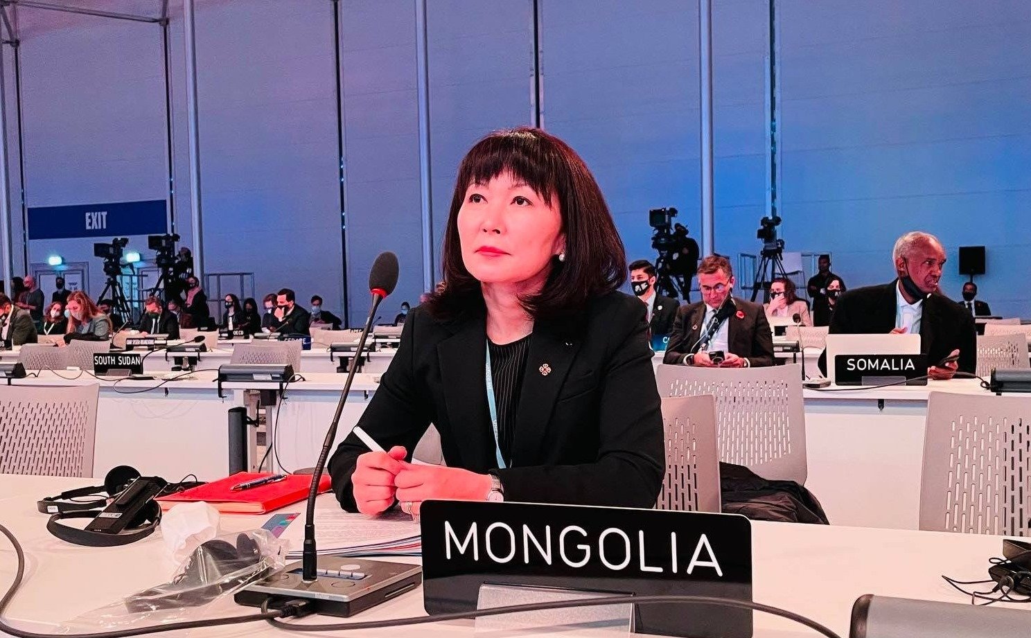 БАЙГАЛЬ ОРЧИН, АЯЛАЛ ЖУУЛЧЛАЛЫН САЙД Н.УРТНАСАН ГЛАЗГОУ ХОТНОО АЖИЛЛАЖ БАЙНА