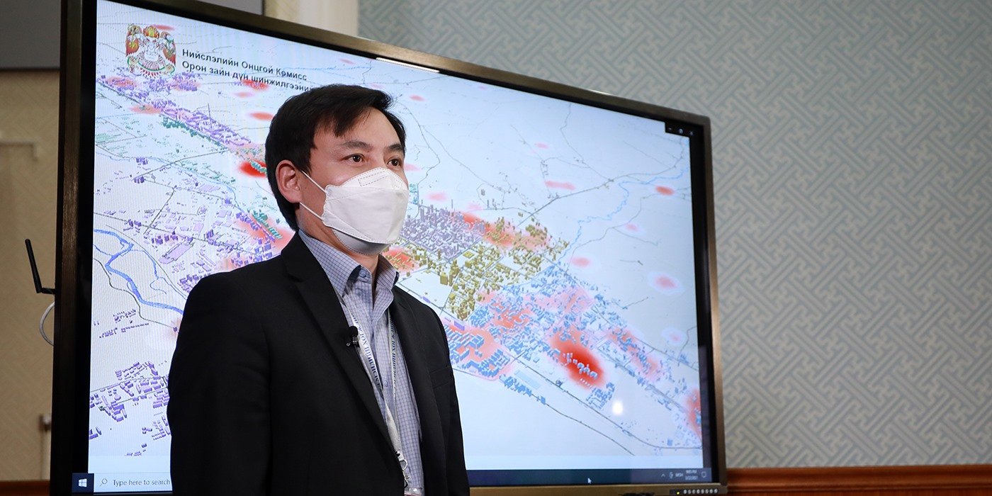 Б.Дашлхүмбэ: Резидэнт эмч нар дөрвөн төрлийн үйл ажиллагаанд дайчлагдан ажиллаж байна