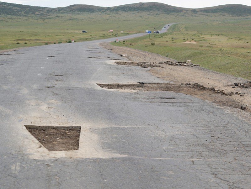 Улаанбаатар-Дарханы замыг 11 дүгээр сар хүртэл хаалаа