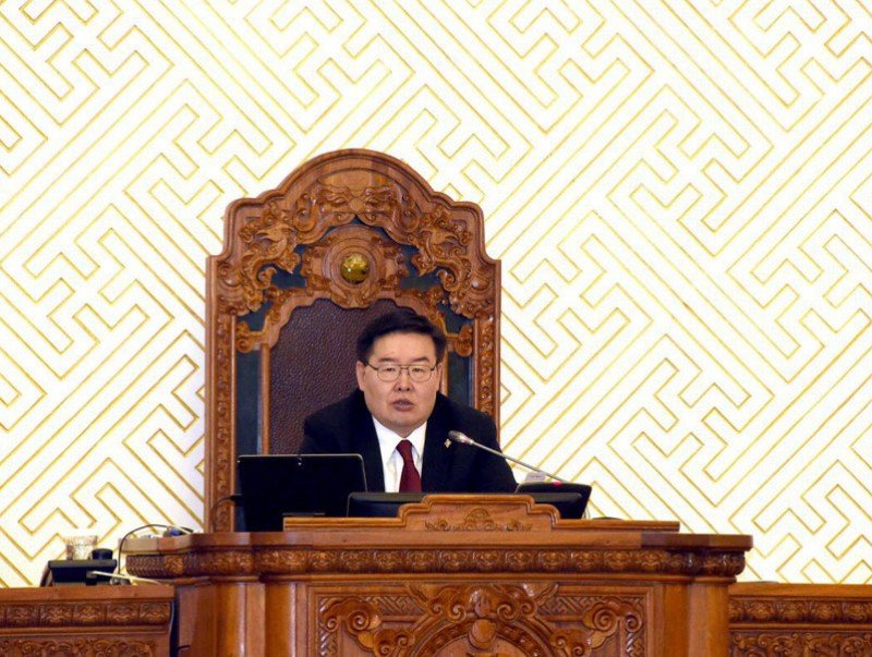 Хууль, тогтоолын төслүүдийг баталж, Үндсэн хуулийн цэцийн дүгнэлтийг хүлээн зөвшөөрөх боломжгүй гэж үзлээ