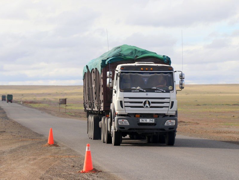 Таван толгой-Гашуун сухайт чиглэлд хүнд даацын авто зам барина