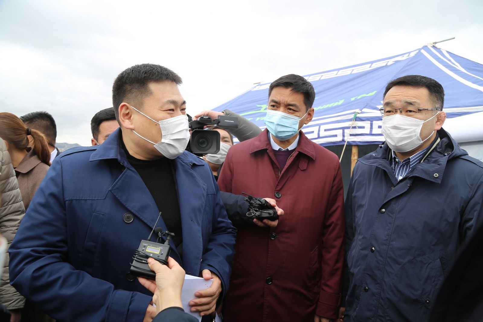 Ерөнхий сайд Л.Оюун-Эрдэнэ, Нийслэлийн Засаг дарга Д.Сумъяабазар нар Хан-Уул дүүрэг, Яармагийн дэнжид ажиллалаа