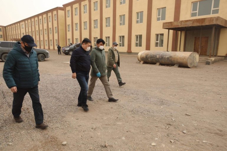 ЕРӨНХИЙ САЙД Л.ОЮУН-ЭРДЭНЭ: ӨМНӨГОВЬ, ДОРНОГОВЬ АЙМГИЙГ НОГООН БҮС БОЛГОЖ ЭКСПОРТЫН УРСГАЛАА НЭМНЭ