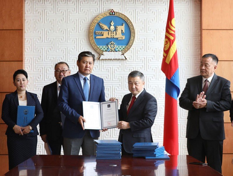 “Торгоны зам-2019” олон улсын автораллиг зохион байгуулагчдад талархал гардуулав