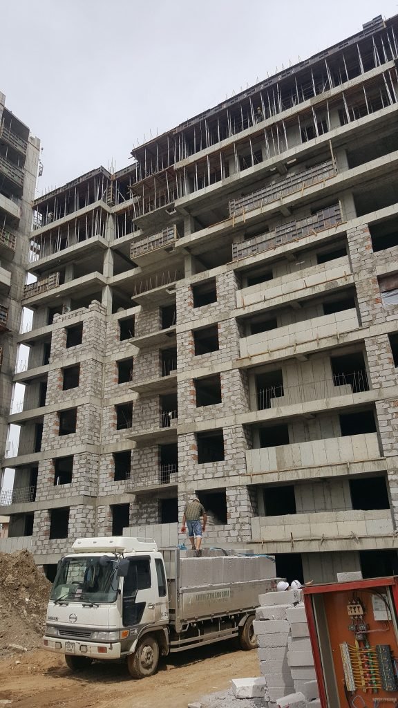 Барилгын компаниуд ХАБ-ын тухай хуулийг зөрчиж байна