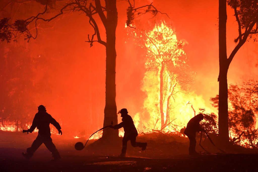 Австралид асаж буй аймшигт түймрүүд бараг унтарч дуусчээ