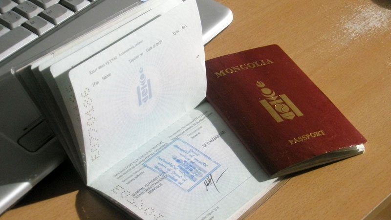 Визийн зөвшөөрөлгүйгээр 