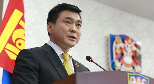 С.Амарсайхан: 3-р сарын 1-нээс танхимаар хичээллэхийг ТҮР ХОЙШЛУУЛСАН