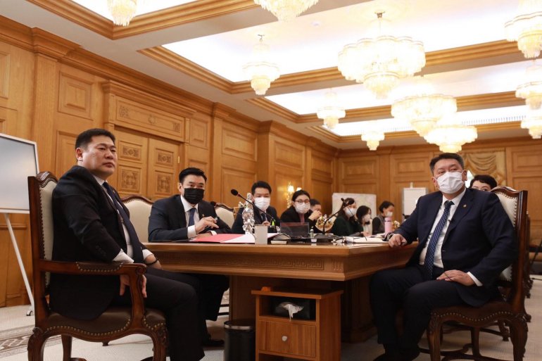 Л.ОЮУН-ЭРДЭНЭ: ХАТУУ ХӨЛ ХОРИО ТОГТООХГҮЙН ТӨЛӨӨ ИРГЭН БҮР ӨНӨӨДРӨӨС ХИЧЭЭХ ШААРДЛАГАТАЙ БАЙНА