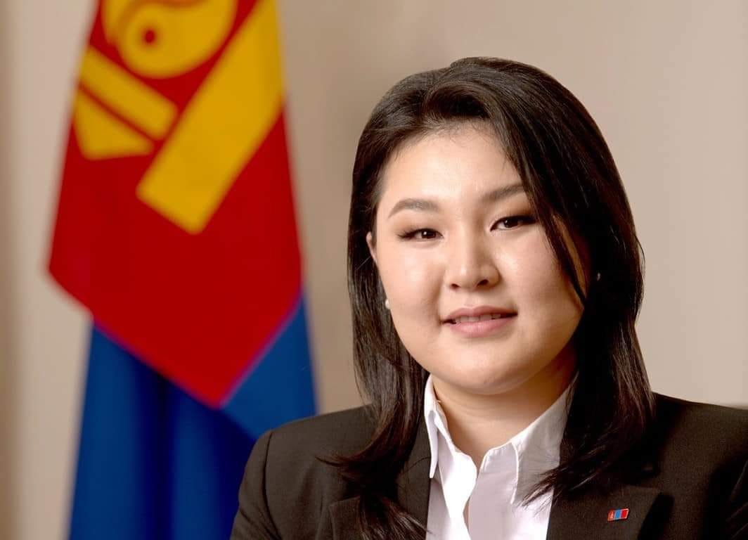 Ерөнхий сайдын зөвлөх Э.Болормааг Ховд аймгийн Засаг даргад нэр дэвшүүлжээ