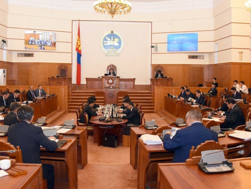 Монгол Улсын 2020 оны төсвийн тухай хуулийн төслийг хоёр дахь хэлэлцүүлэгт шилжүүлэв