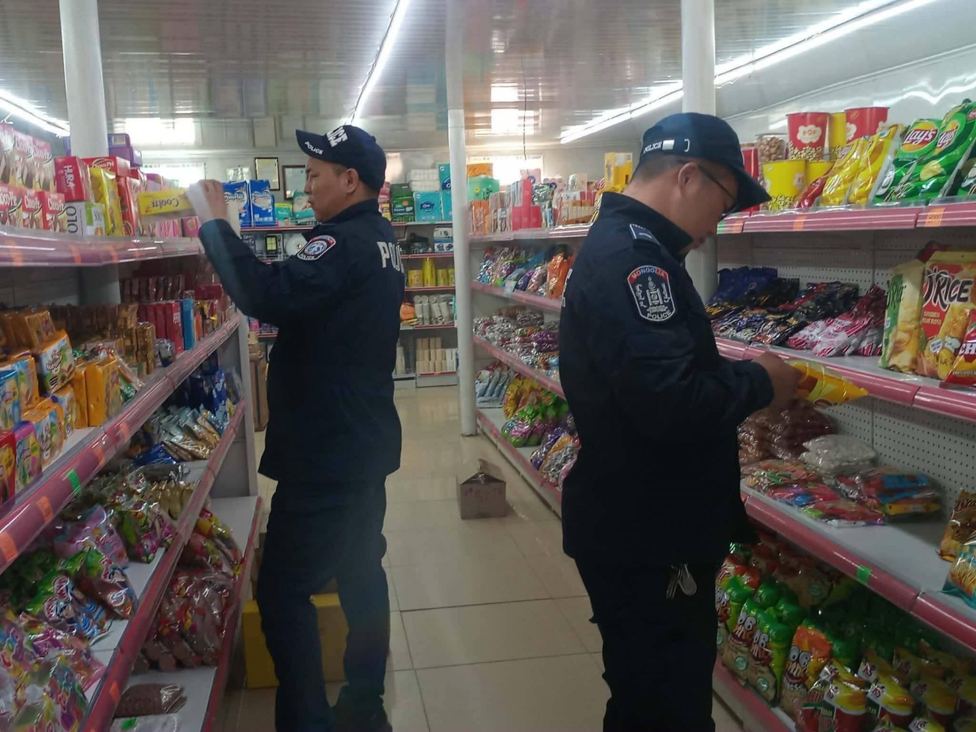 ХҮҮХДИЙН БАЯРЫГ УГТСАН ХЯНАЛТ ШАЛГАЛТ ХИЙГДЛЭЭ.
