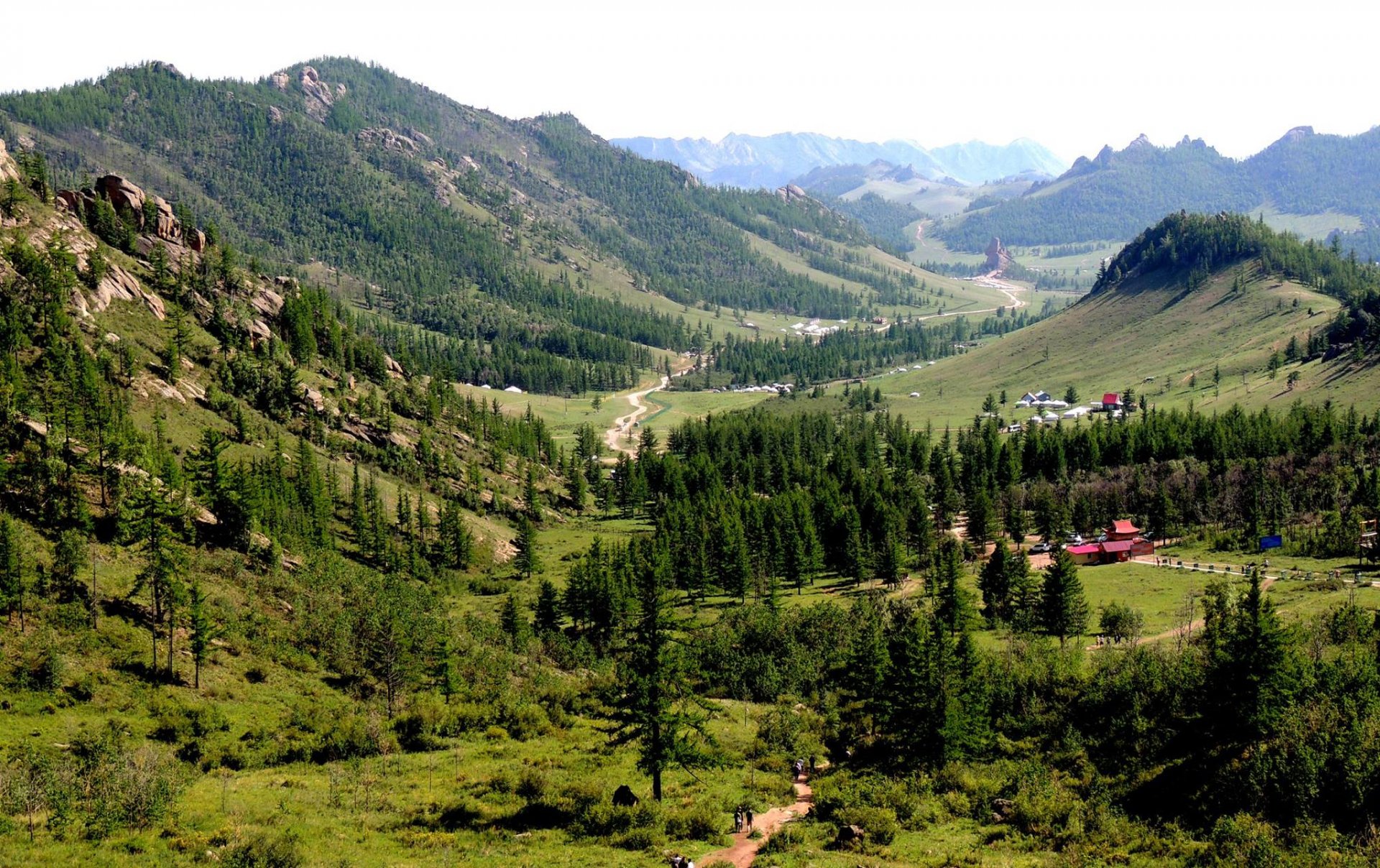 ST 2 - CHINGGIS KHAAN STATUE COMPLEX & TERELJ NATIONAL PARK