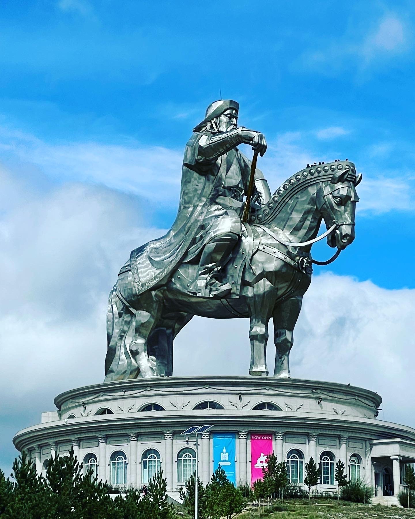 Equestrian statue of Genghis Khan - Chinggis Khaan Statue Complex