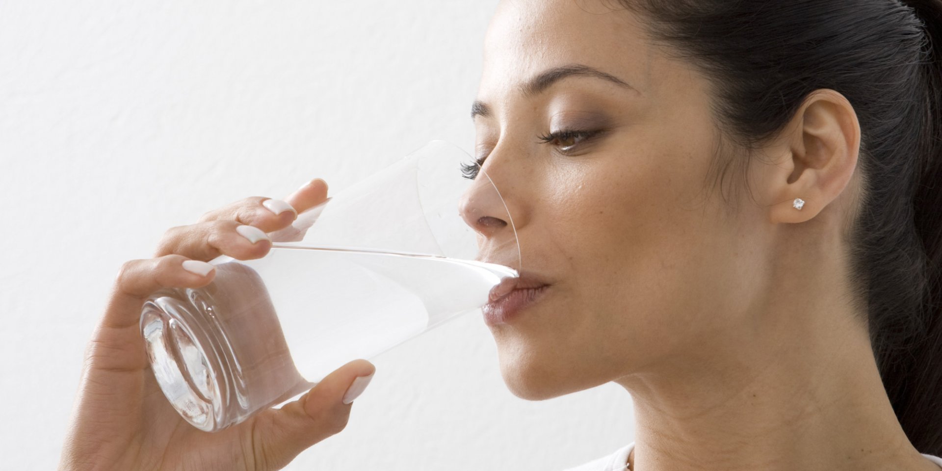 Тест: Арьс шингэний дутагдалд орсон эсэхийг шалгацгаая. Та хангалттай ус ууж байна уу?