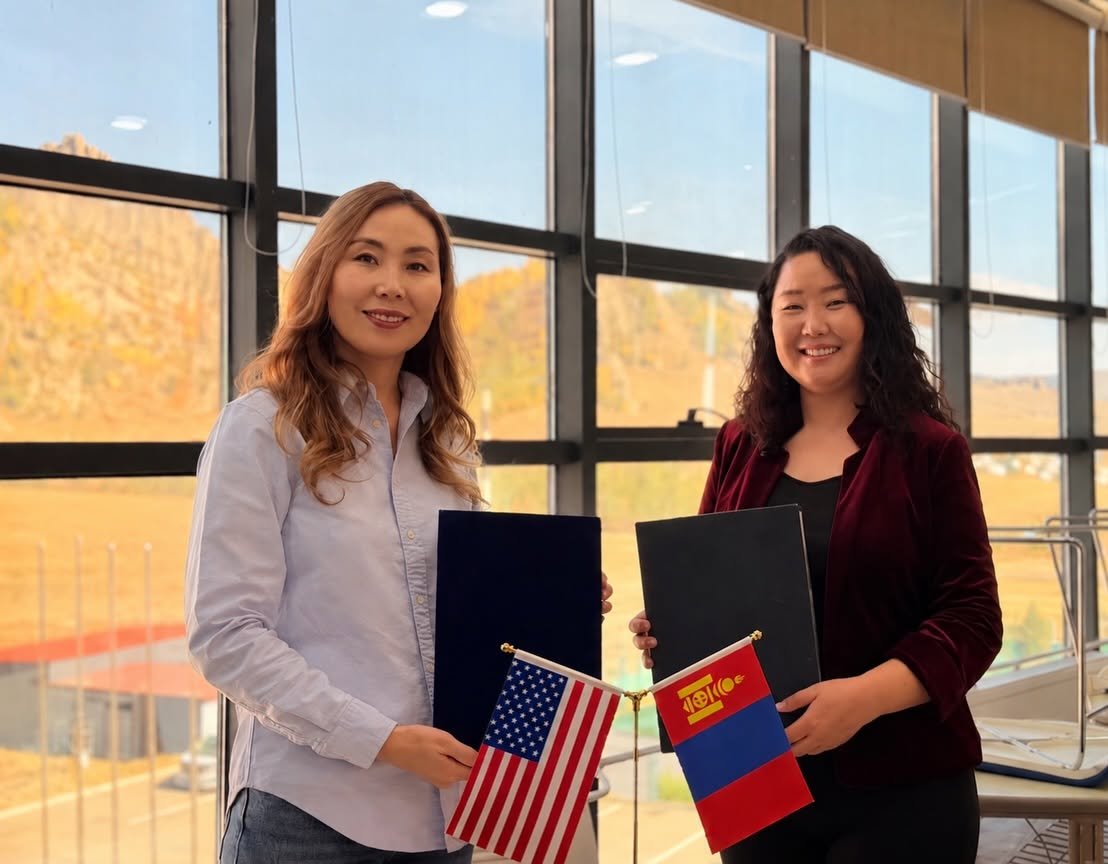 Америкийн Монгол Судлалын Төв ( American Center for Mongolian Studies - ACMS ) -тэй өргөн хүрээнд хамтран ажиллах боллоо.