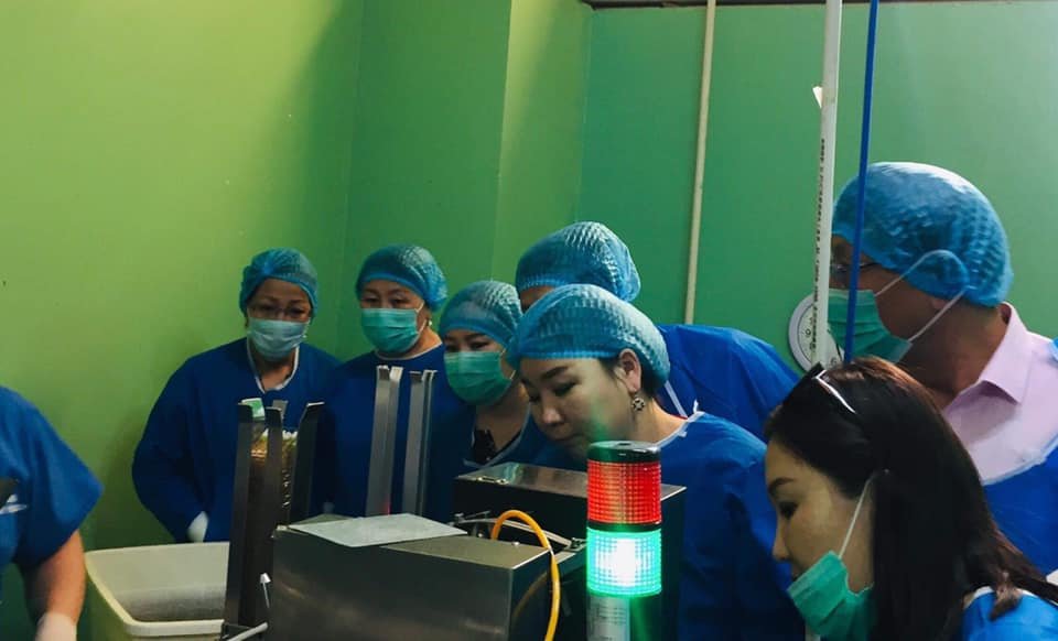 БГД-ийн эрүүл мэндийн нэгдлийн ажилчид Нахиа эмийн үйлдвэртэй танилцлаа