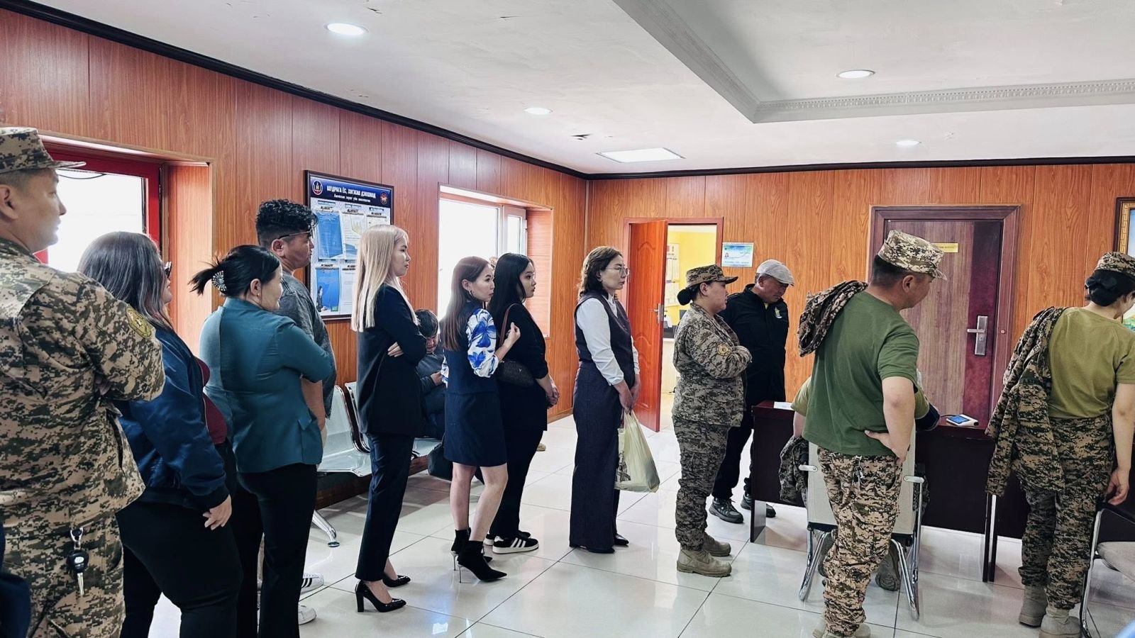 The civil servants of the Govi-Sumber Province Department of State Registration participated in a preventive health check-up