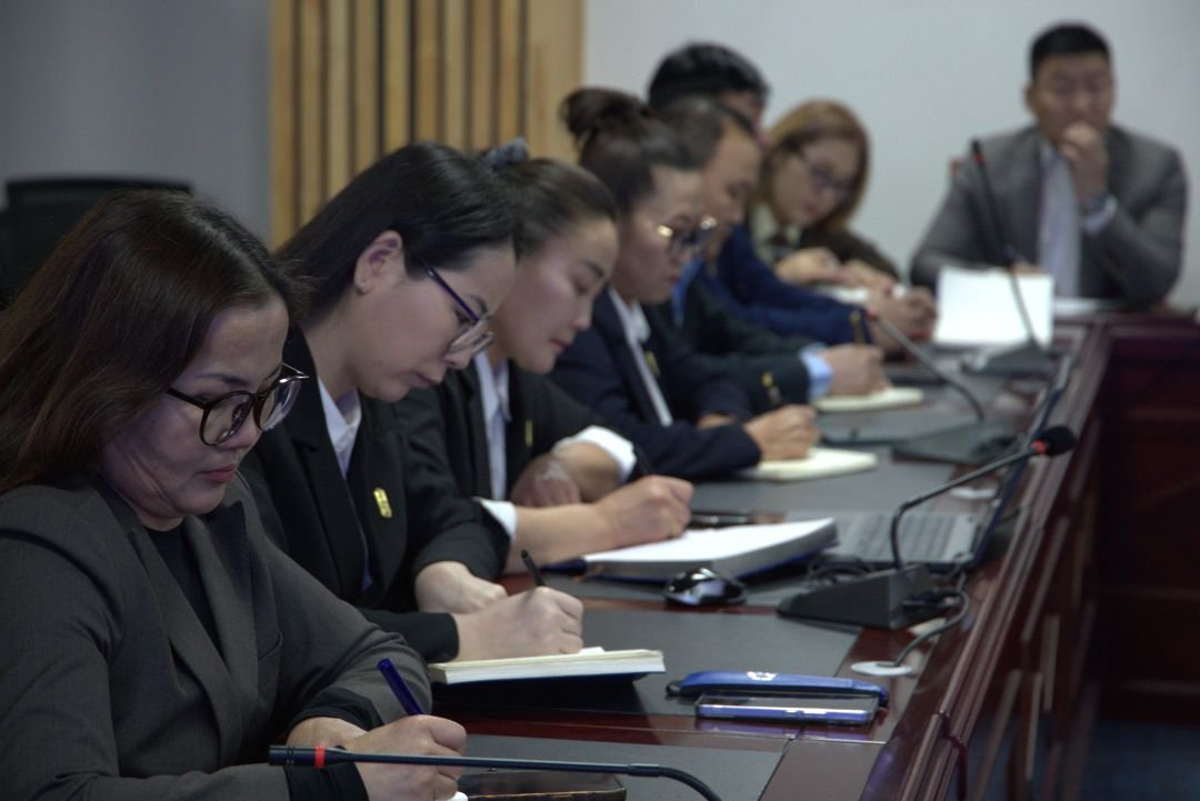A training program on orientation and professional mentoring for Senior Administrative Specialists was held