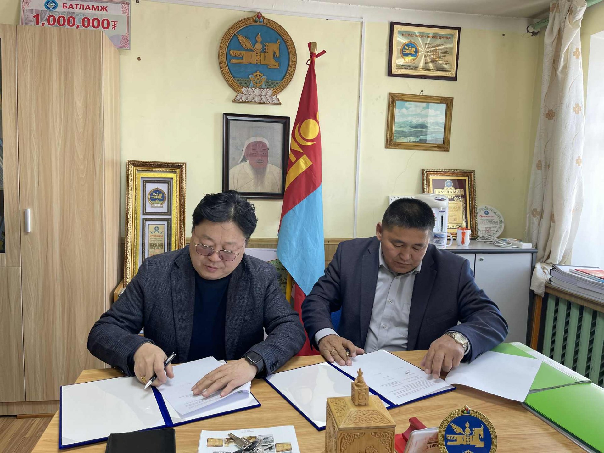 МАЛЧИН ӨРХИЙН ХОЛБОО БАЙГУУЛАХАД АРГА ЗҮЙН ДЭМЖЛЭГ ҮЗҮҮЛЖ БАЙНА