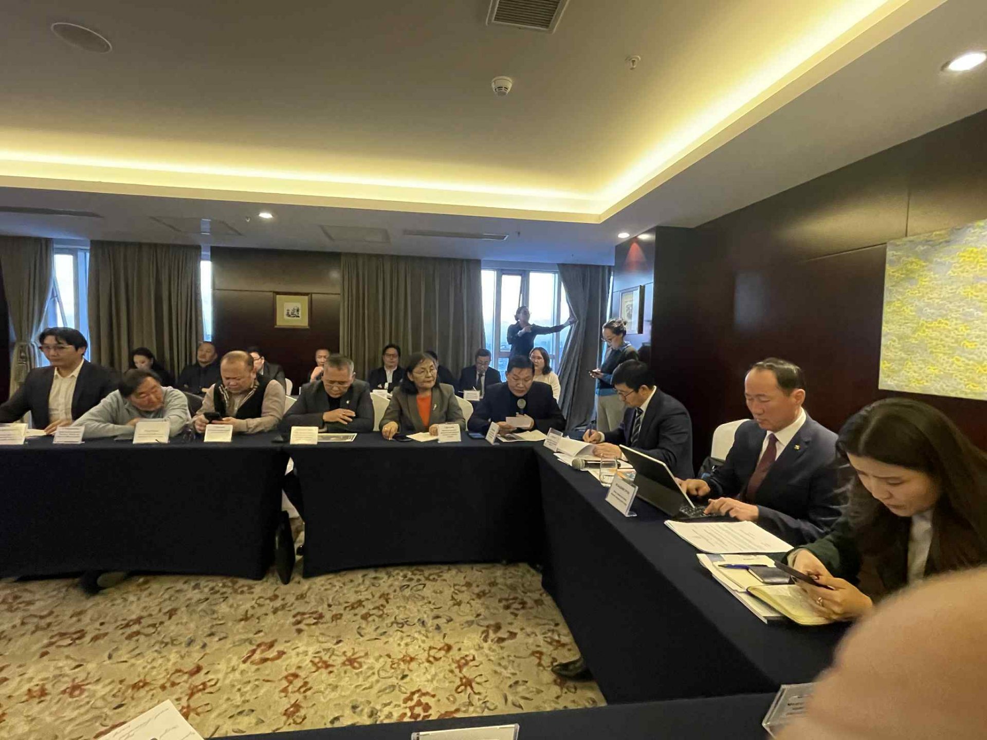 Мэргэжлийн холбоод хамтран ажиллах саналаа танилцууллаа