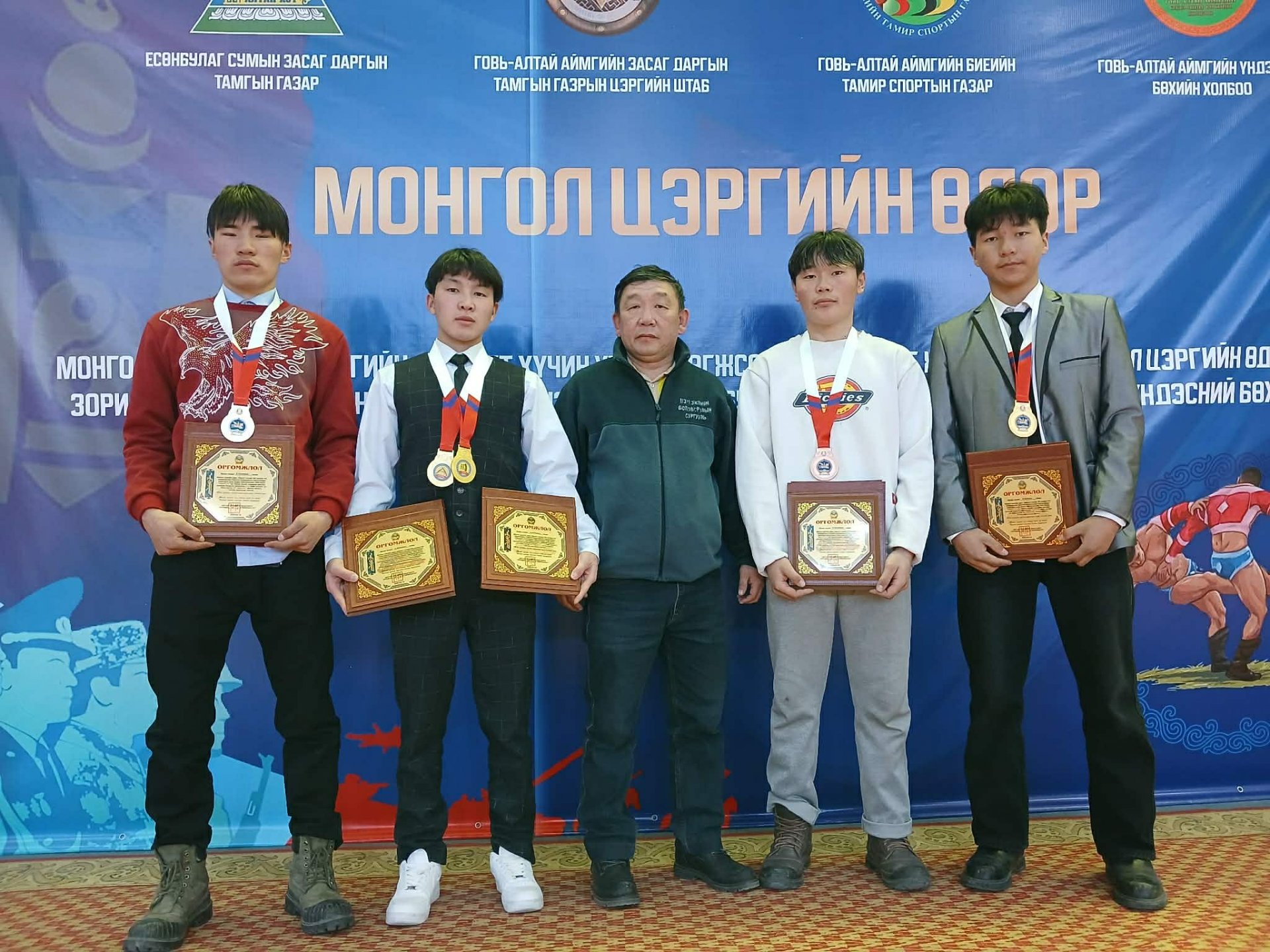 Монгол цэргийн сүлд хийморь, суу алдар үүрд мөнхөд мандан бадрах болтугай