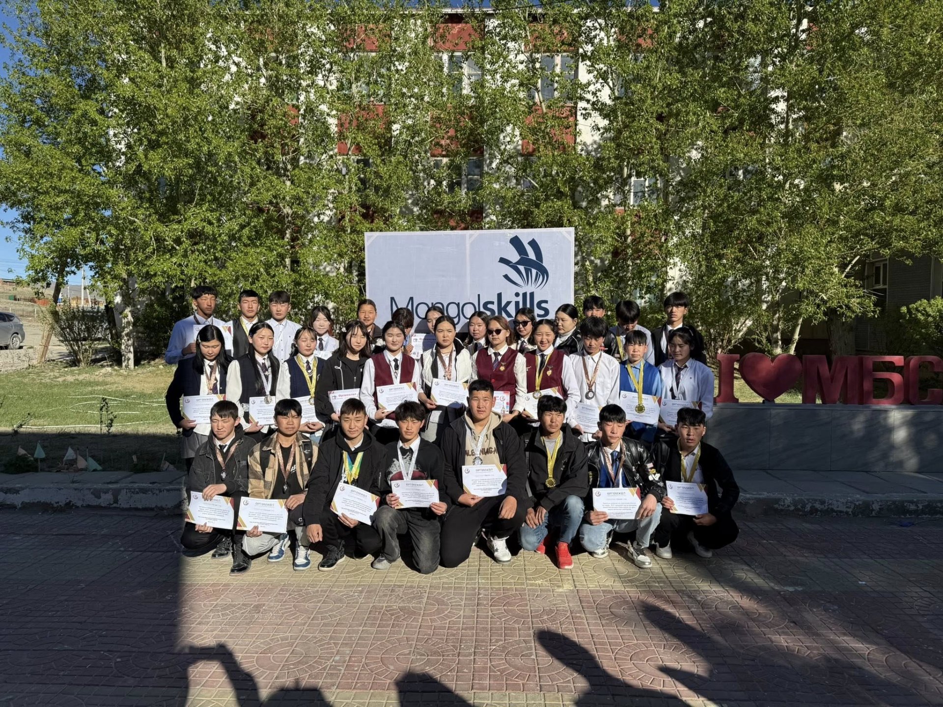 “Ур чадварын уралдаан-2025” шилдгүүдээ шалгарууллаа. Төгсөлтийн шалгалтад нь амжилт хүсье.