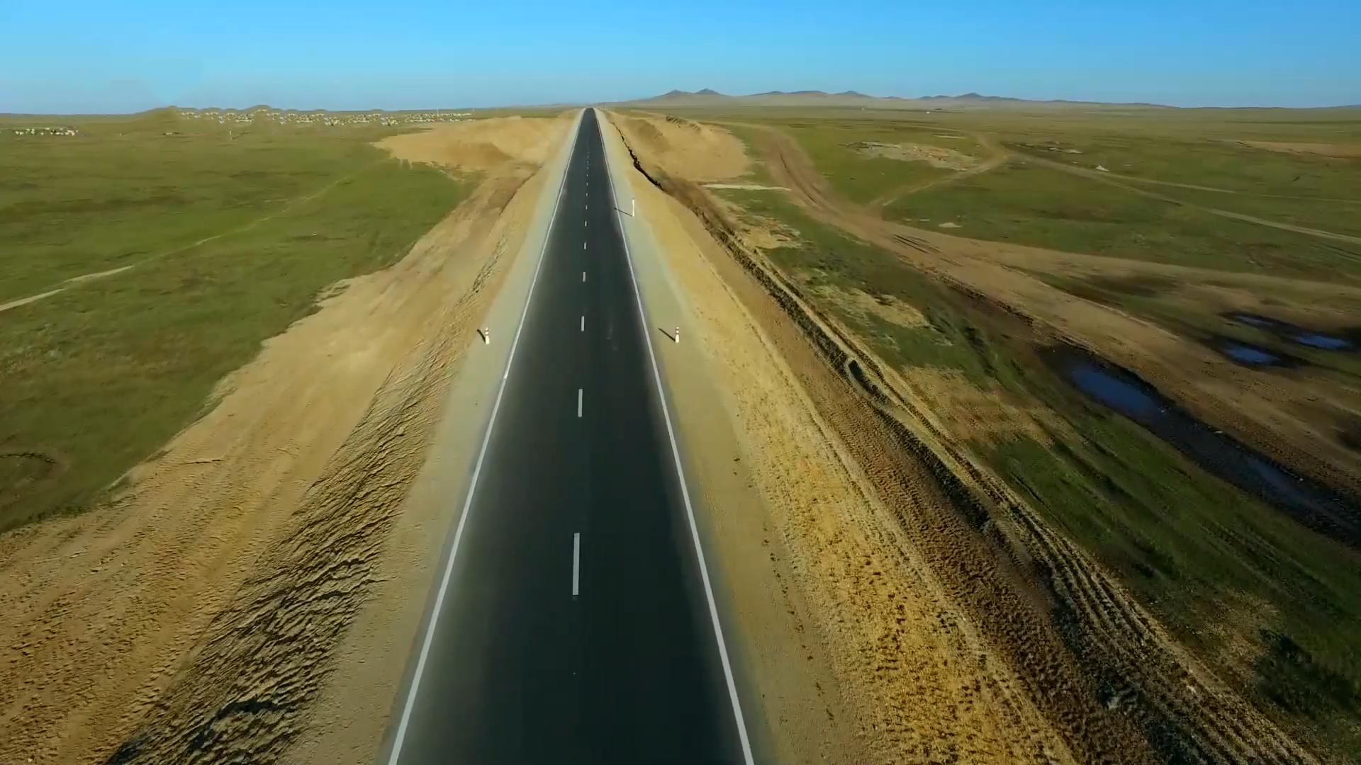 Өндөрхаан - Чойбалсан чиглэлийн 143 км хатуу хучилттай авто замын төсөл