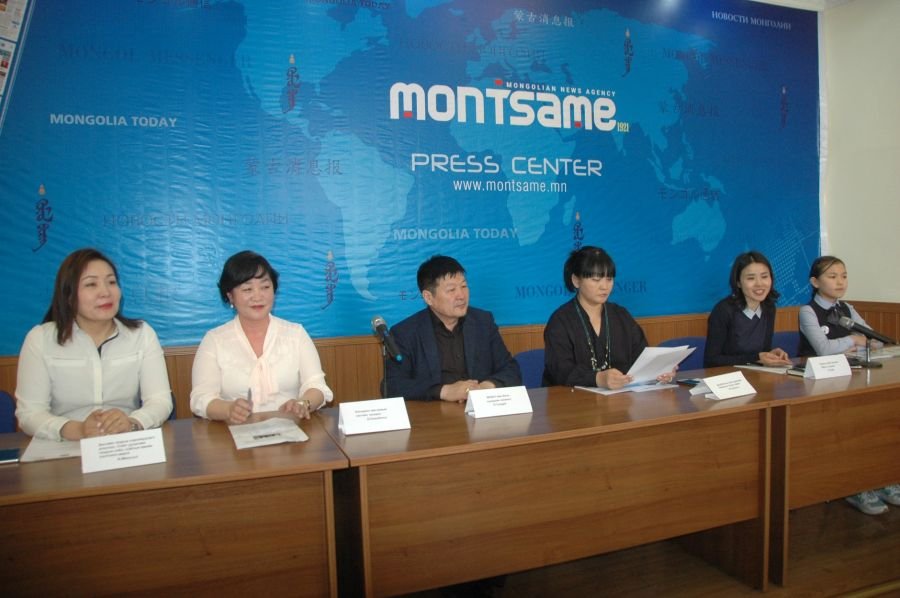THE MONGOLIAN CHILDREN'S WRITERS, ARTISTS AND BOOK CREATORS WILL INTRODUCE THEIR BOOKS. 