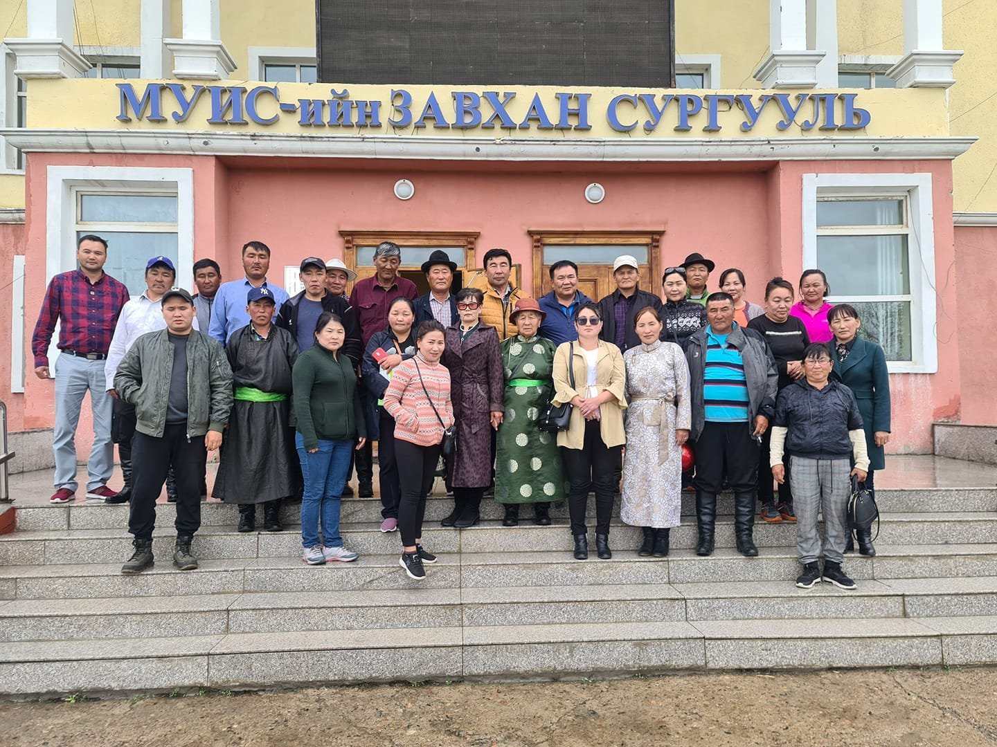 Establishment and training of 3 new SCCs in Zavkhan aimag.