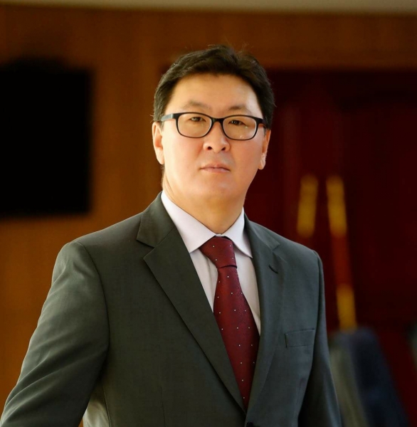 М.Энхболд, У.Хүрэлсүх нар Ерөнхийлөгчийн тоглолтод орсон тул МАН-ын Онц их хурлыг хуралдуулахыг шаардлаа