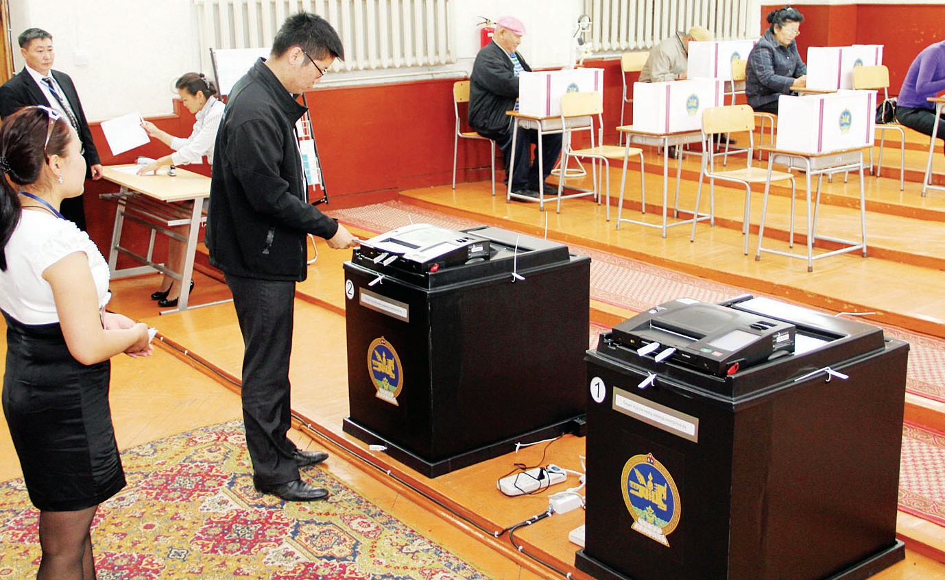 Нөхөн сонгуулийн саналын хуудсыг хэвлэж эхэлжээ 